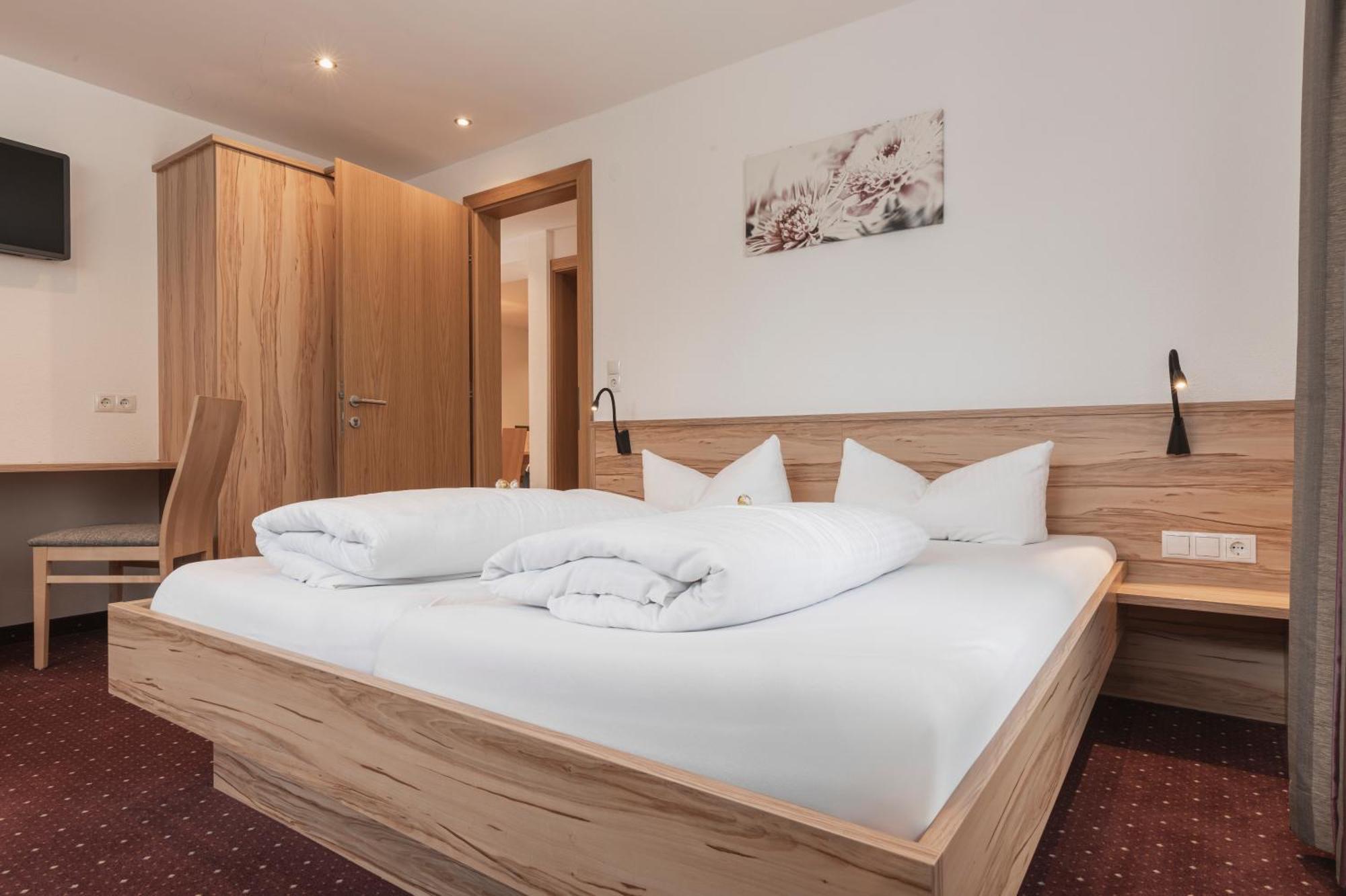 Birkheim Hotel Ischgl Quarto foto
